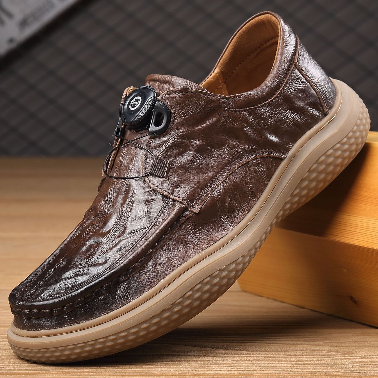 Men Shoes Louboutin - 高級レザーシューズ メンズ カジュアル ロータリーボタン ビジネス ボス