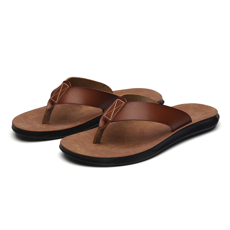 Men'S Shoes Daily Use - 38-47 新しいイタリアンレザービーチサンダル男性用カジュアルクールビーチサマーシューズホテルスリッパマンライトフラット高級メンズシューズ