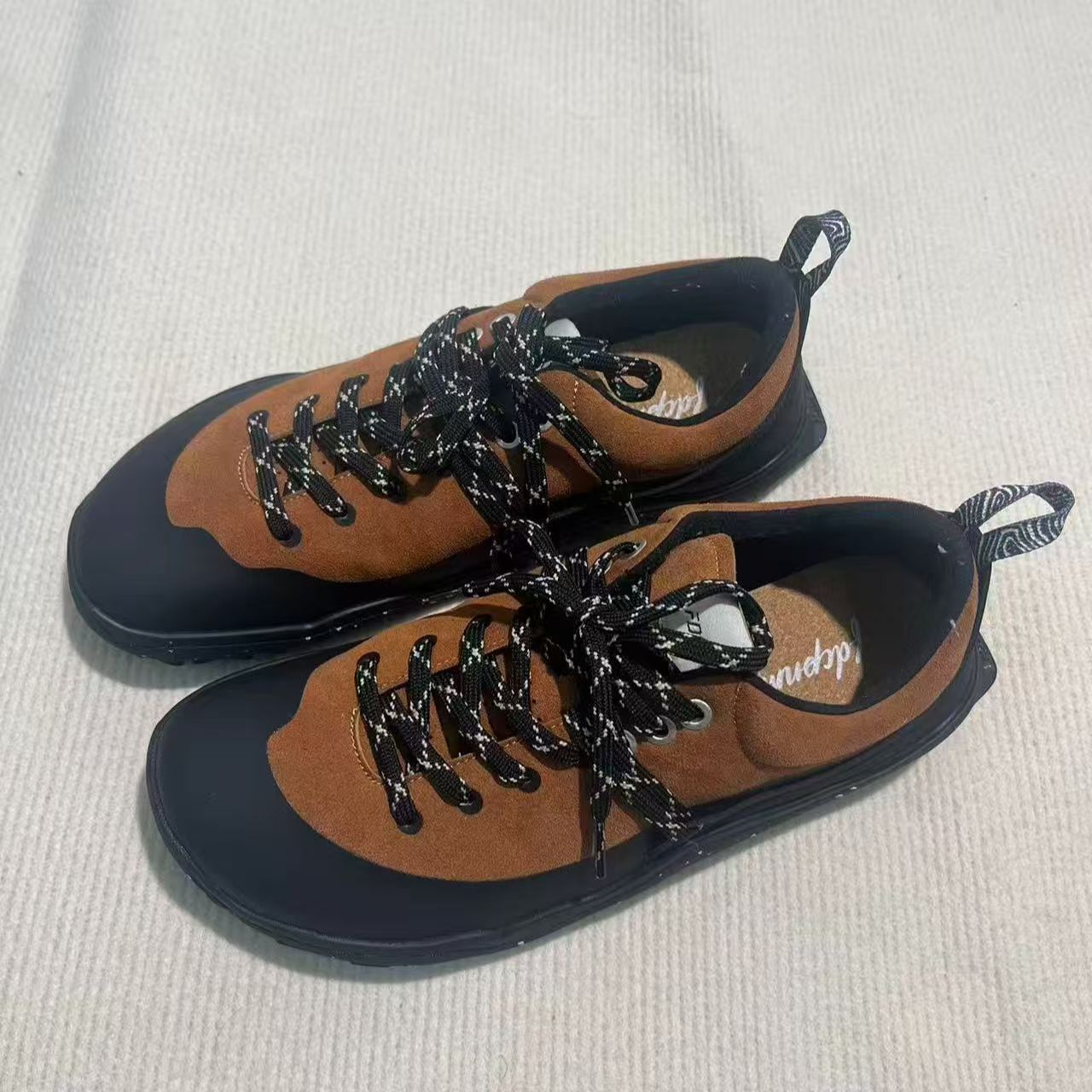 Men'S Shoes Good For Wide Feet - 新しい良質のトレイルランニングシューズユニセックス回転バックルトレッキングスニーカーカップル用ワイドフィートアウトドアスポーツメンズレディースS