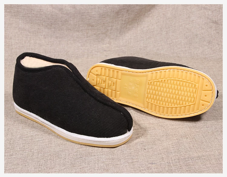 冬用北京布製スリッパ – 暖かいフリース裏地付き黒スリッポン - Men Shoes Online のレビューと価格