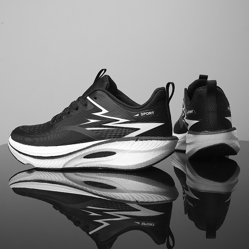 女性の靴スニーカー女性カジュアルメンズシューズテニス高級靴ト - Men Shoes Trainers のレビューと価格
