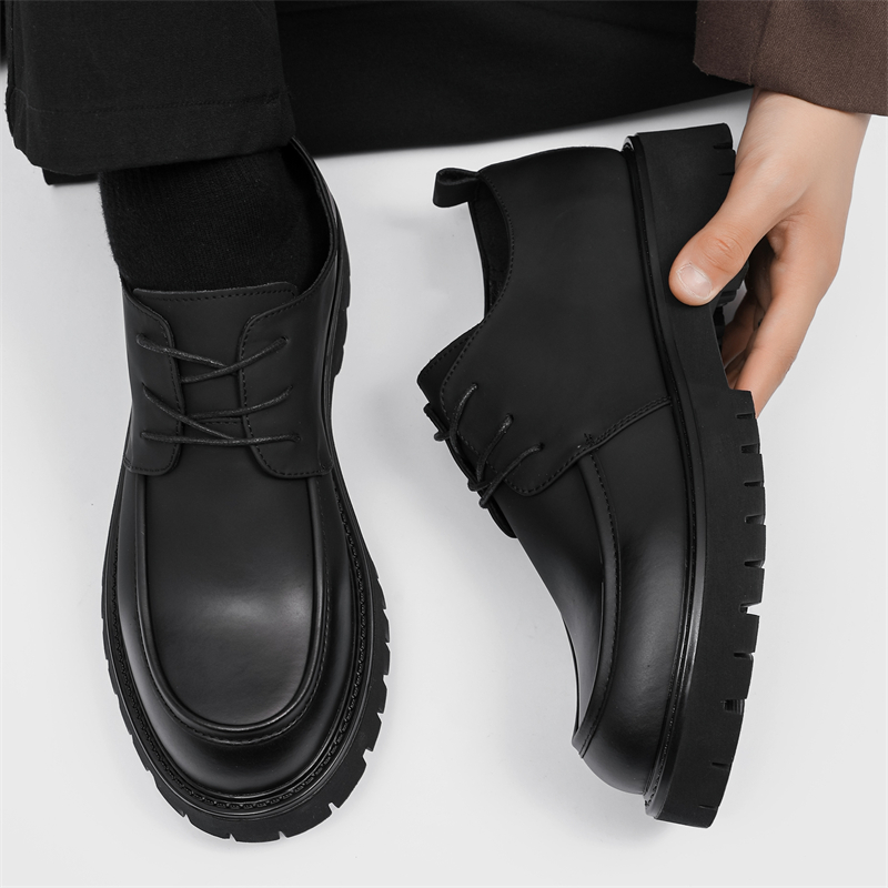 男性用の大きなつま先のパテントレザーシューズ,オリジナルの黒 - Men Shoes Louboutin のレビューと価格