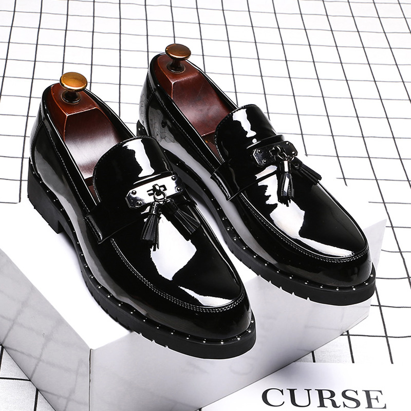 イタリアの高級ブランドローファー男性靴タッセル男性デザイナー - Men Shoes Louboutin のレビューと価格