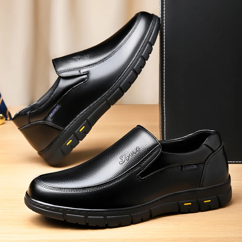 メンズ通気性レザーローファースリッパ,フォーマルドレスシュー - Men Shoes Louboutin のレビューと価格